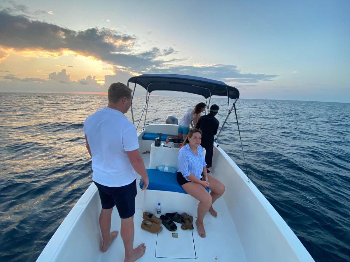 Rashuthere Maldives Rasdhoo Buitenkant foto